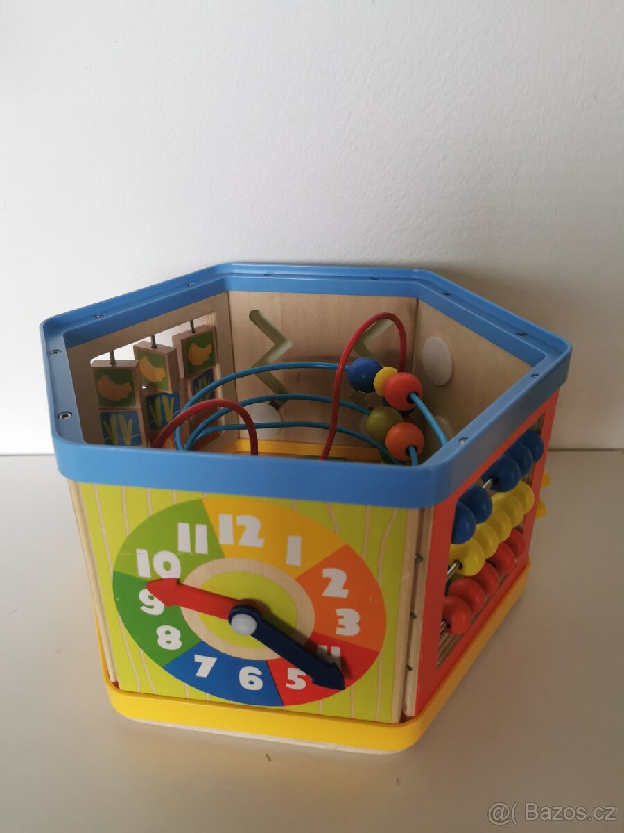 Interaktivní hračka motorická kostka - 12