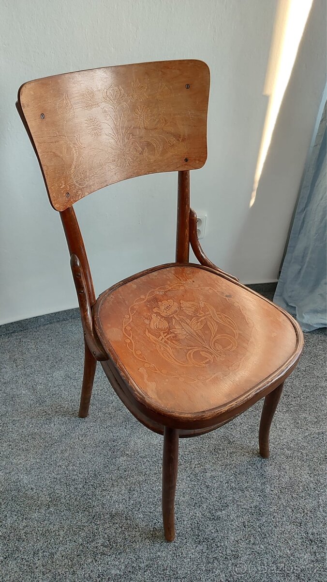 Dvě historické židle - 12