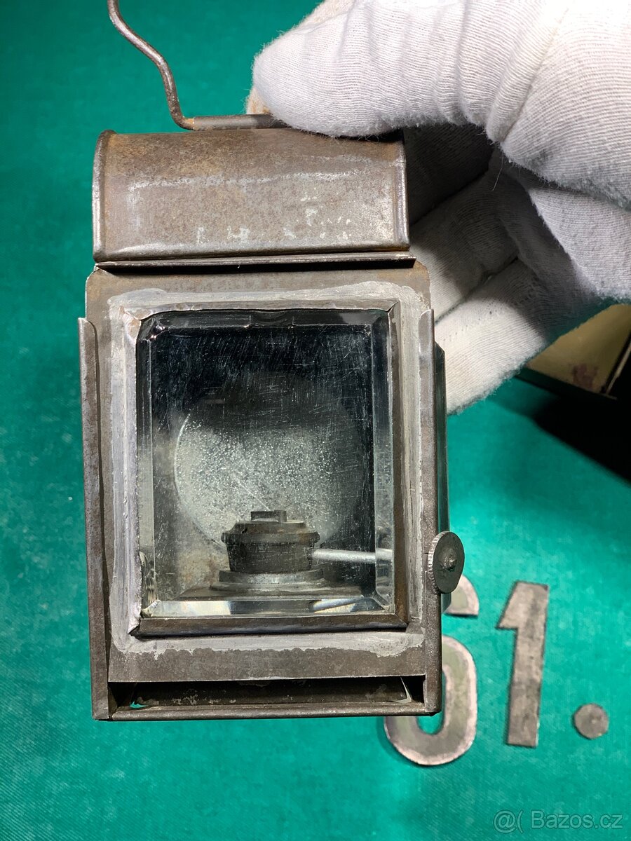 Konvolute svítilen - 12