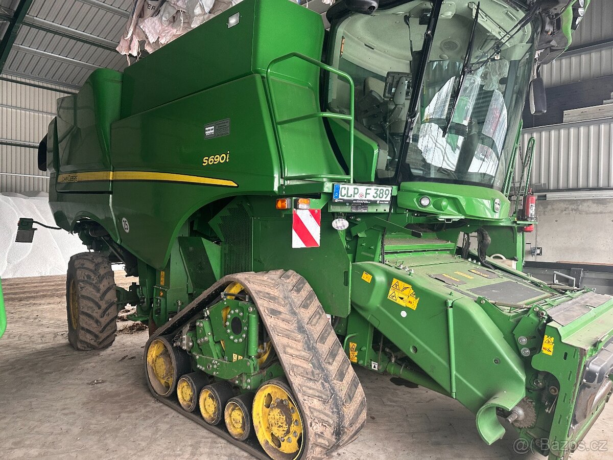 Kombajn JD S690 lista 12m - 12