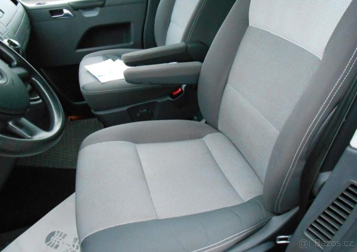 Volkswagen Multivan 1,9 TDI 92 kW 7Míst.Serviska nafta - 12