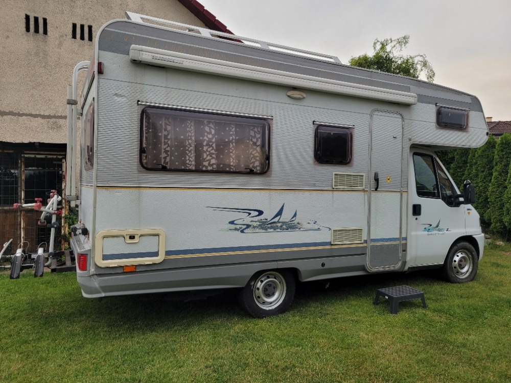 Pronájem obytného vozu Fiat - 12