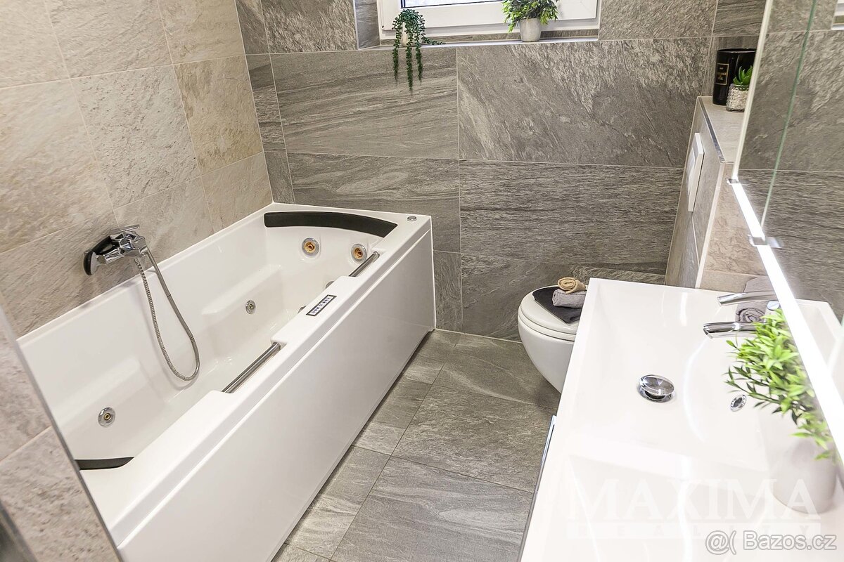 Byt 4+kk o ploše 188 m2 - Praha, Zbraslav - 12