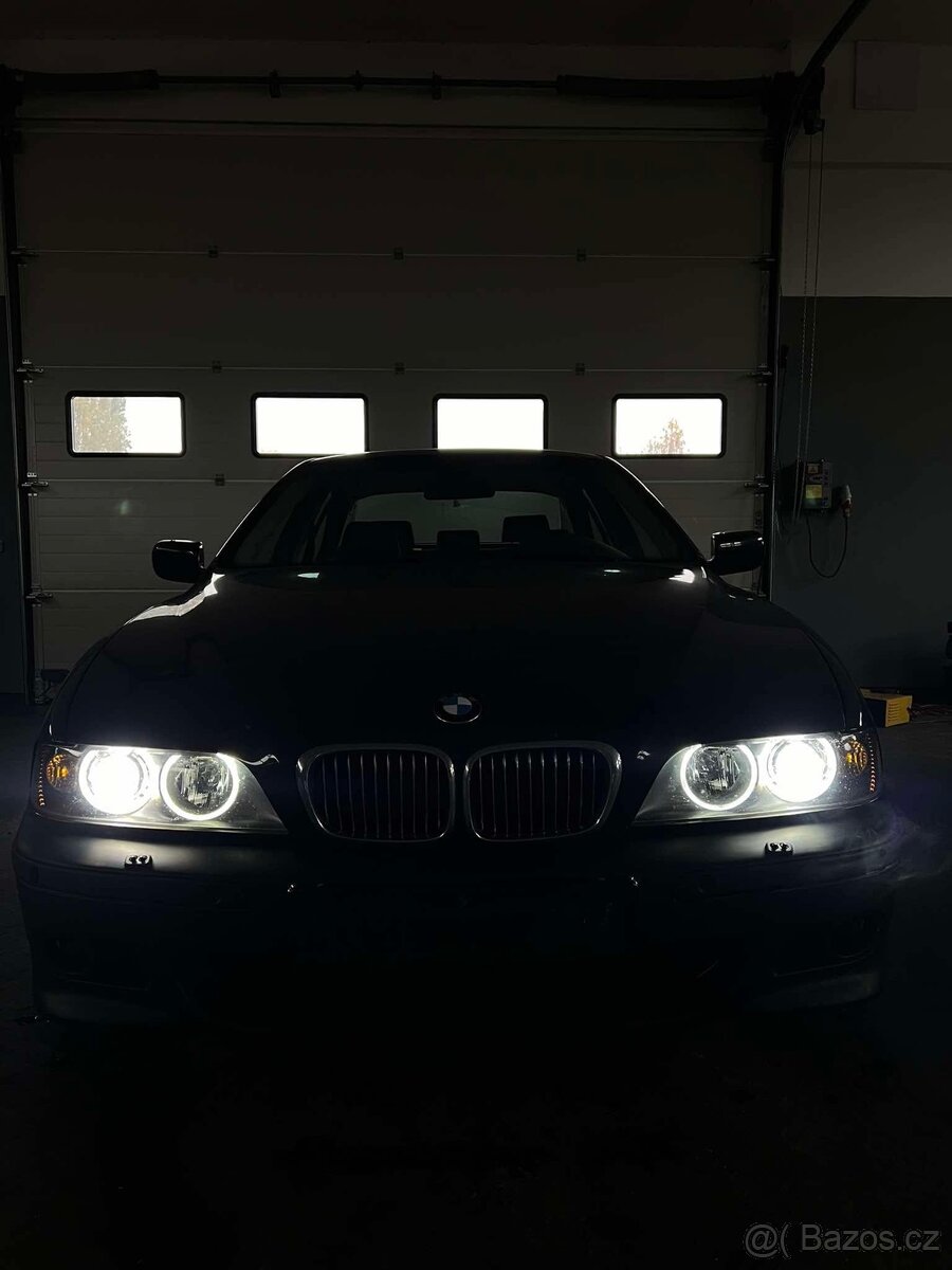 Komplet na náhradní díly-BMW E39 520D cosmosschwarz - 12