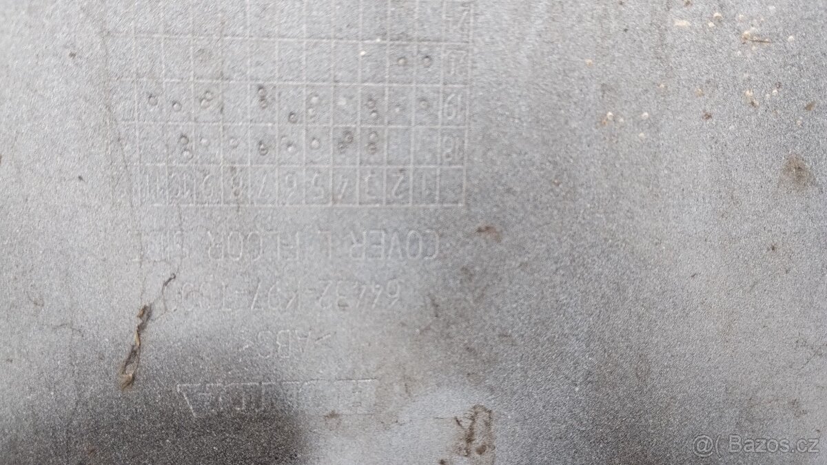 Honda pcx 125 model 2018-20 L a P spodni plasty pod naslap - 12