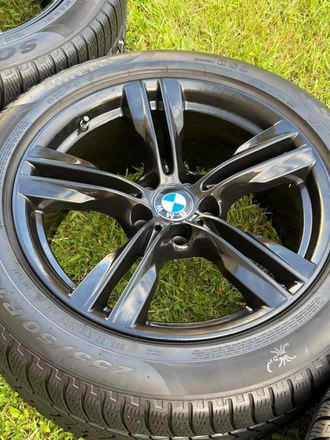 BMW X5 F15 zimní sada alu kol - 12