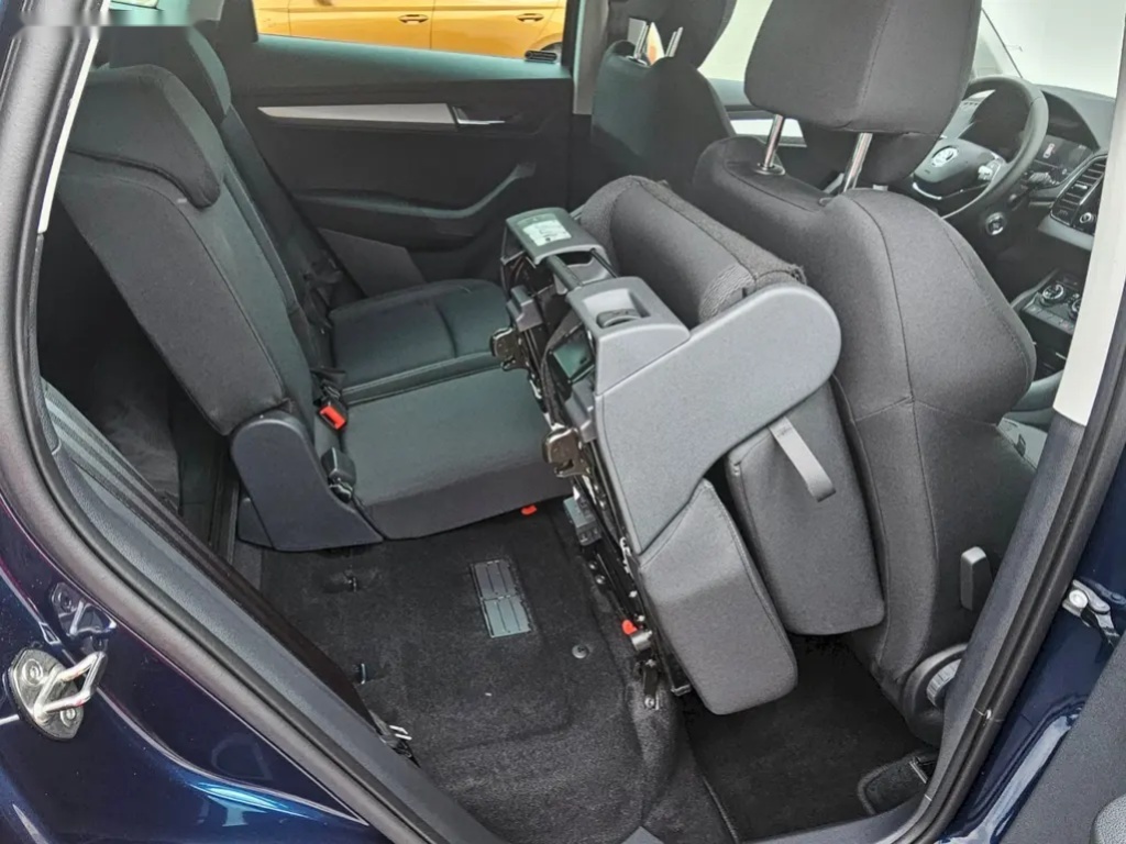 Škoda Karoq, AMBITION 1,0 TSi / 81 kW - 12