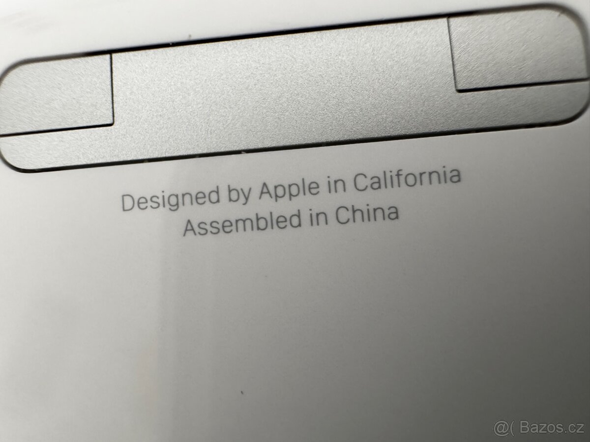 AirPods pro 3 - 12