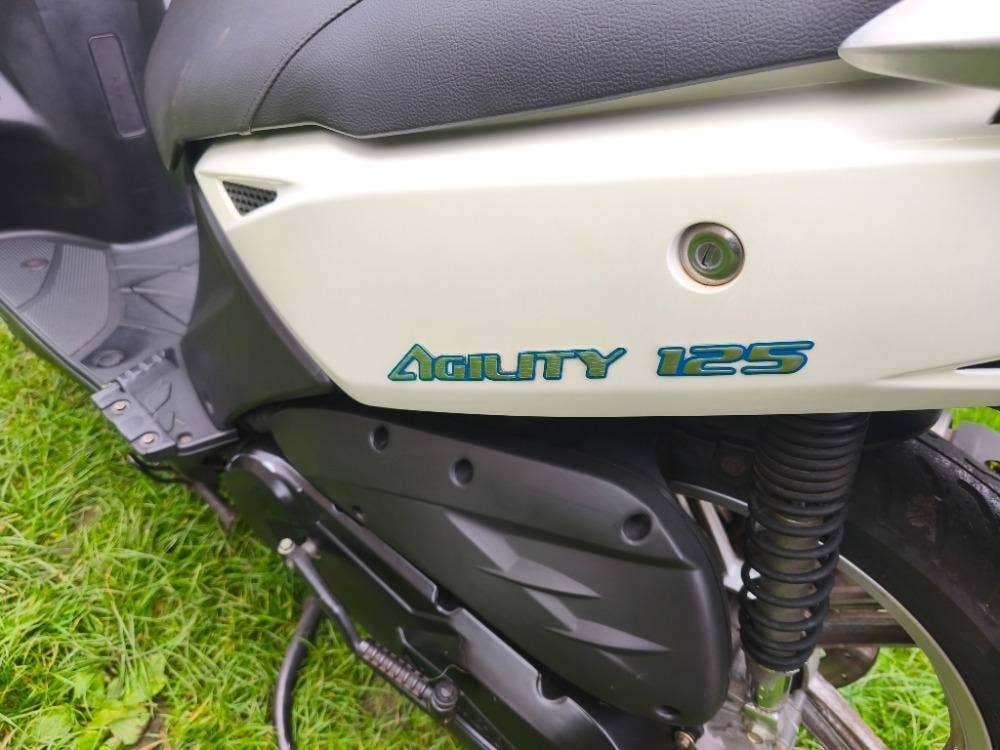 Kymco Agility City 125 (2015) 18 tis.km, kufr, po servisu - 12