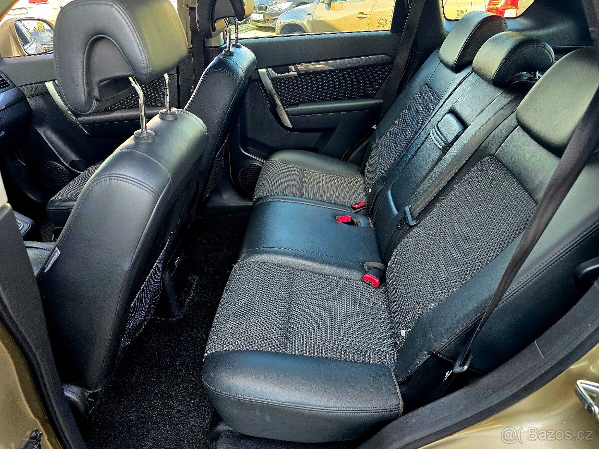 Chevrolet Captiva, 2,4i 136k LPG 7míst novSTK - 12