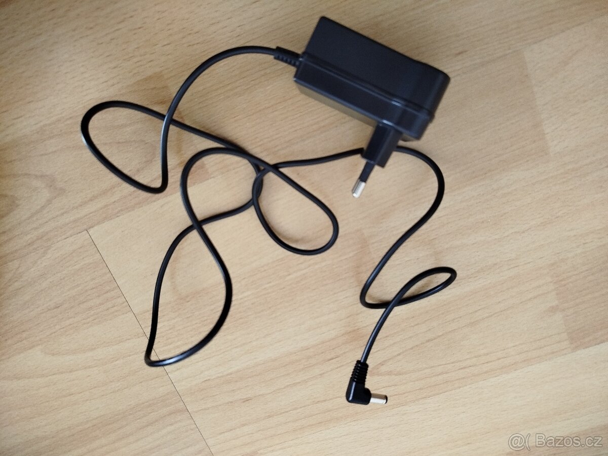 Přenosný LCD televizor Sencor SPV 6712T - 12