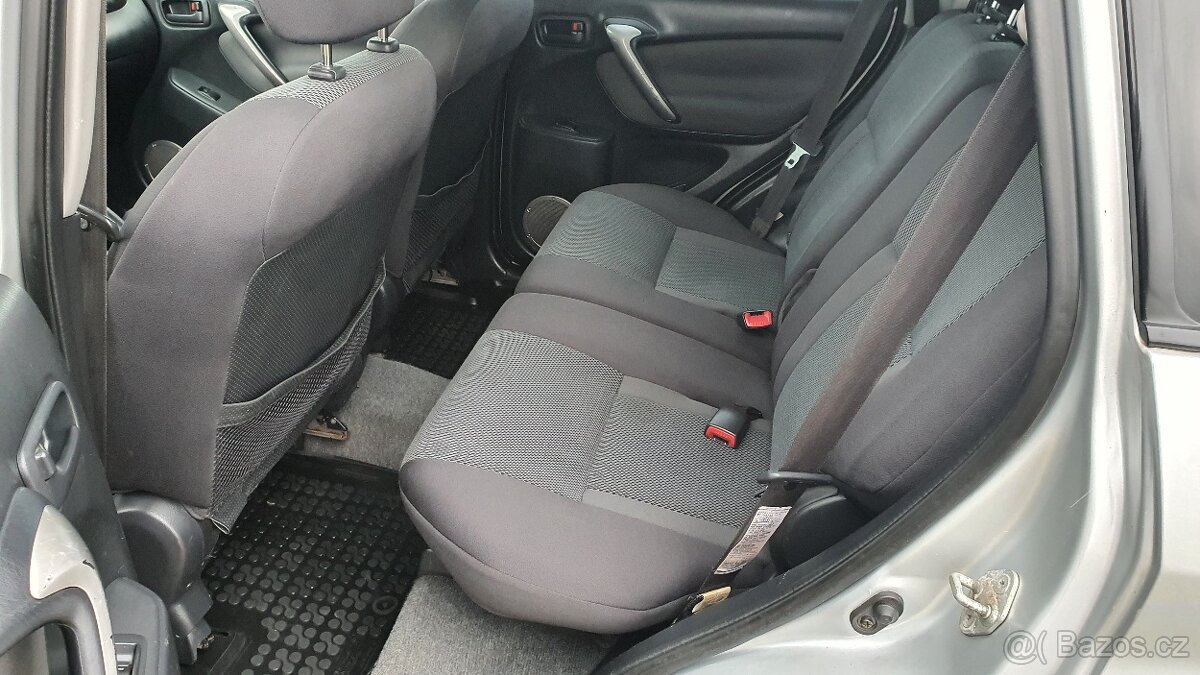 Toyota RAV4 2.0 85kW, 4x4 , r.v.2004 - 12