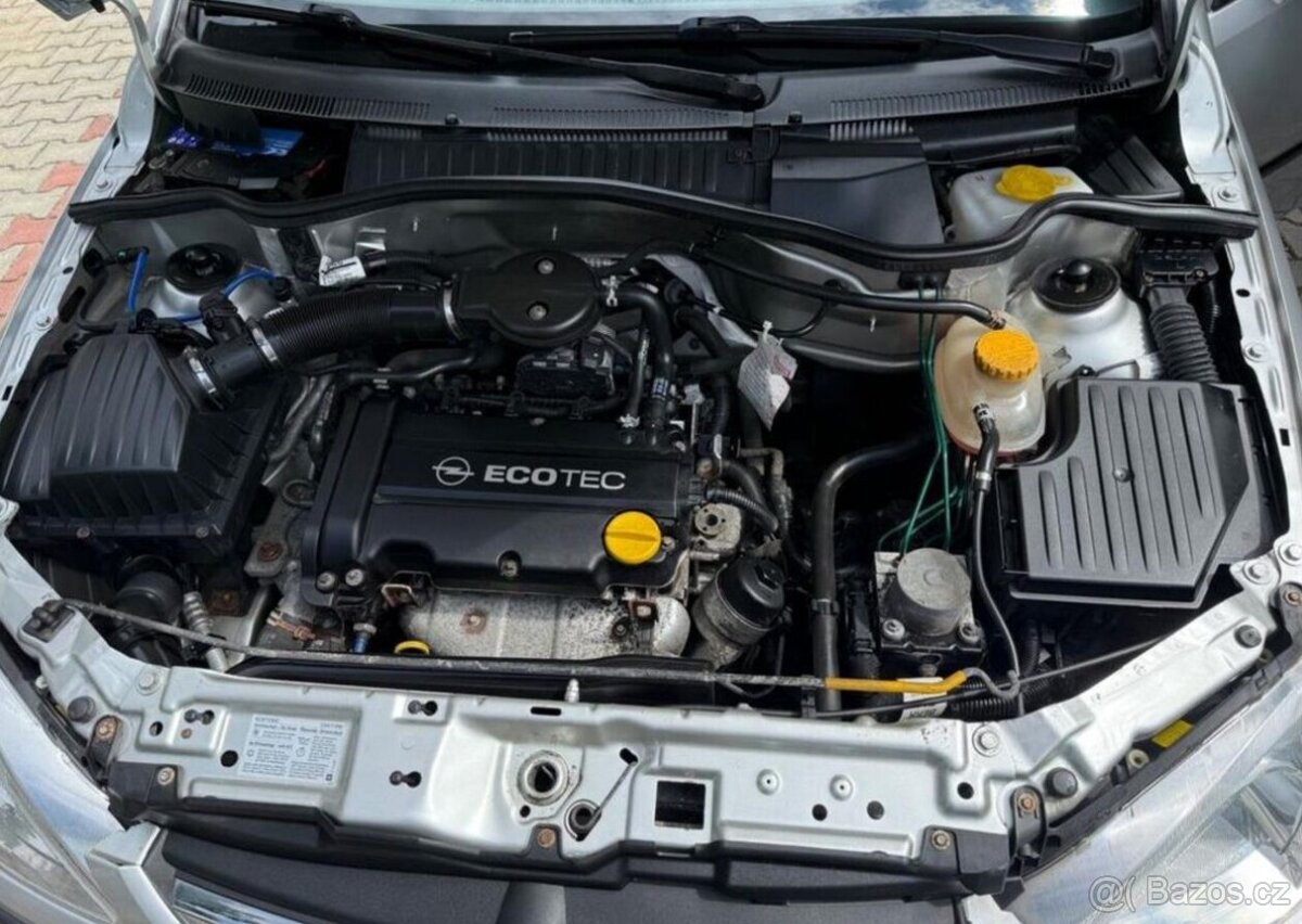 Opel Corsa 1,2 i klima , 2 sady kol benzín - 12