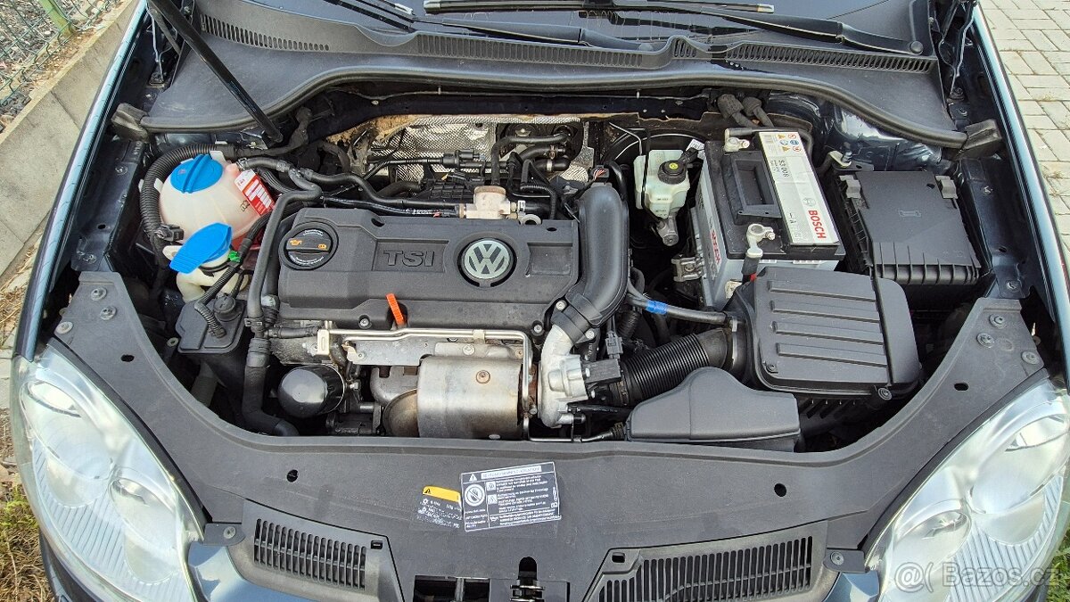 Volkswagen Golf V - 12