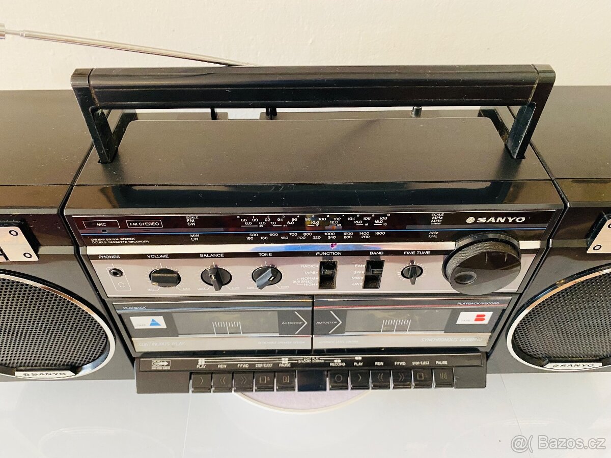 Radiomagnetofon Sanyo M W170l, rok 1987 - 12