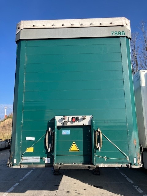 Prodám Lowdeck návěs Schmitz, r.v. 2015 - 12