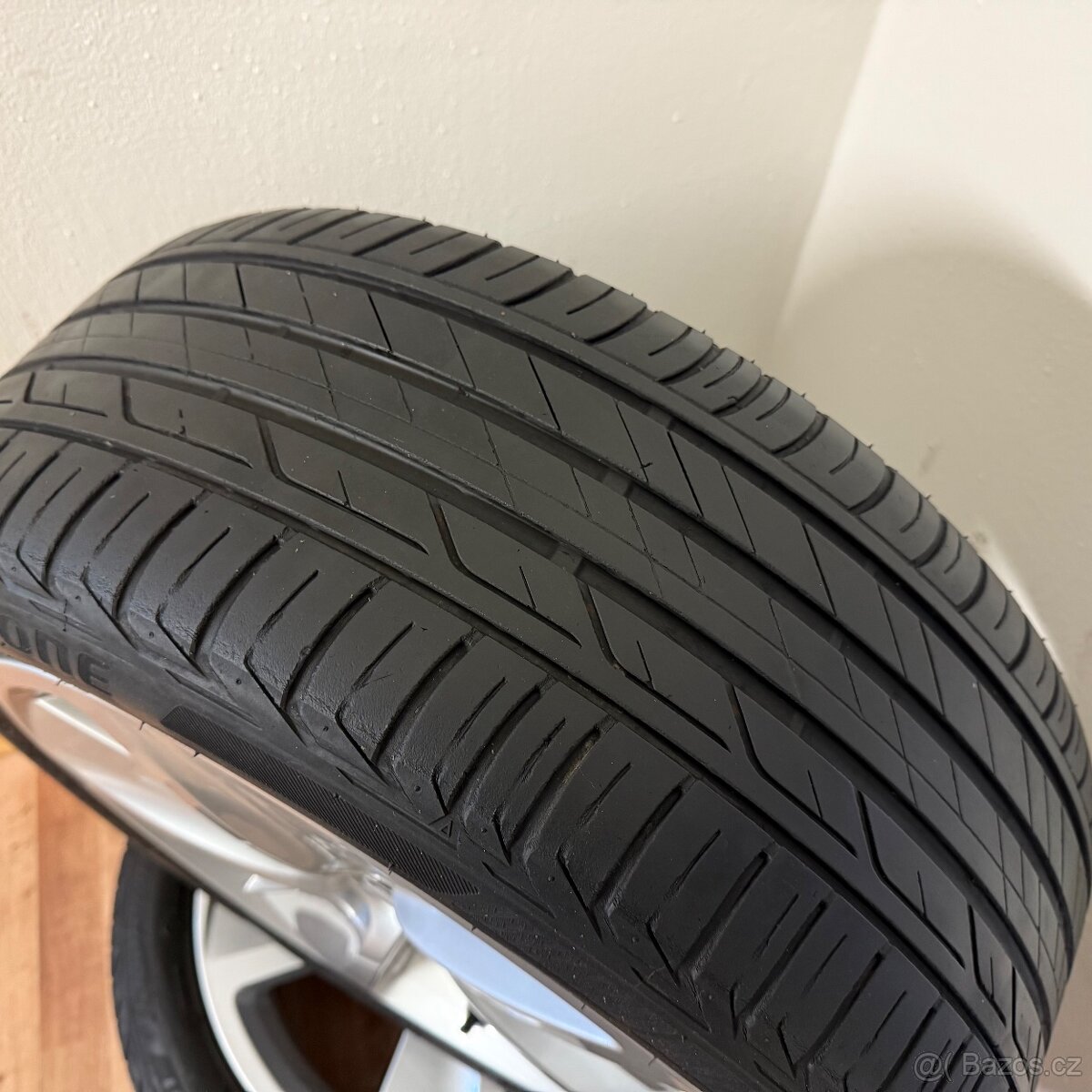 SEAT LEON FR 5x112 R17 ET51+LETNÍ 225/45R17 5mm - 12