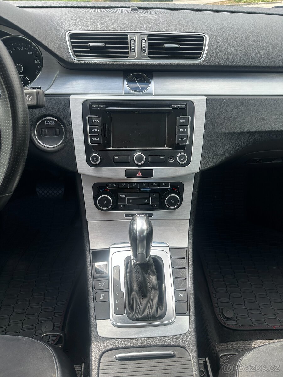 Volkswagen Passat 1.8 TSi 118kw, ČR, po 1. majiteli, AUTOMAT - 12