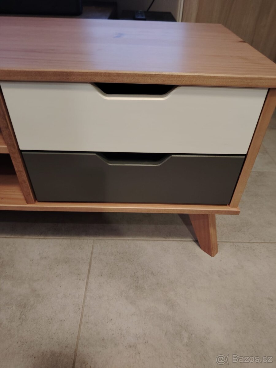 Tv komoda z borovice - 12