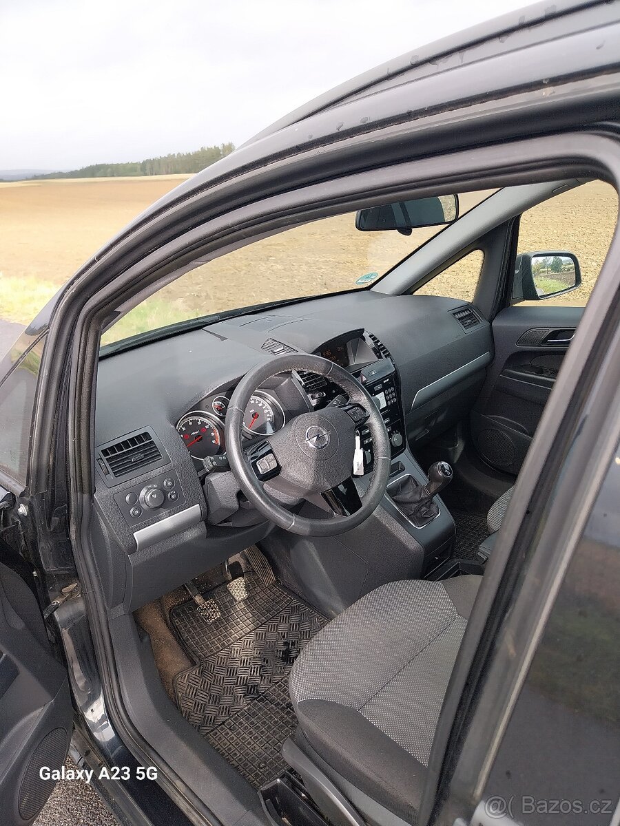 Opel Zafira Nová STK - 12