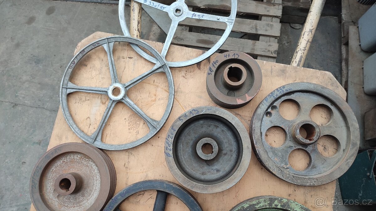 řemenice na klínové řemeny - 12