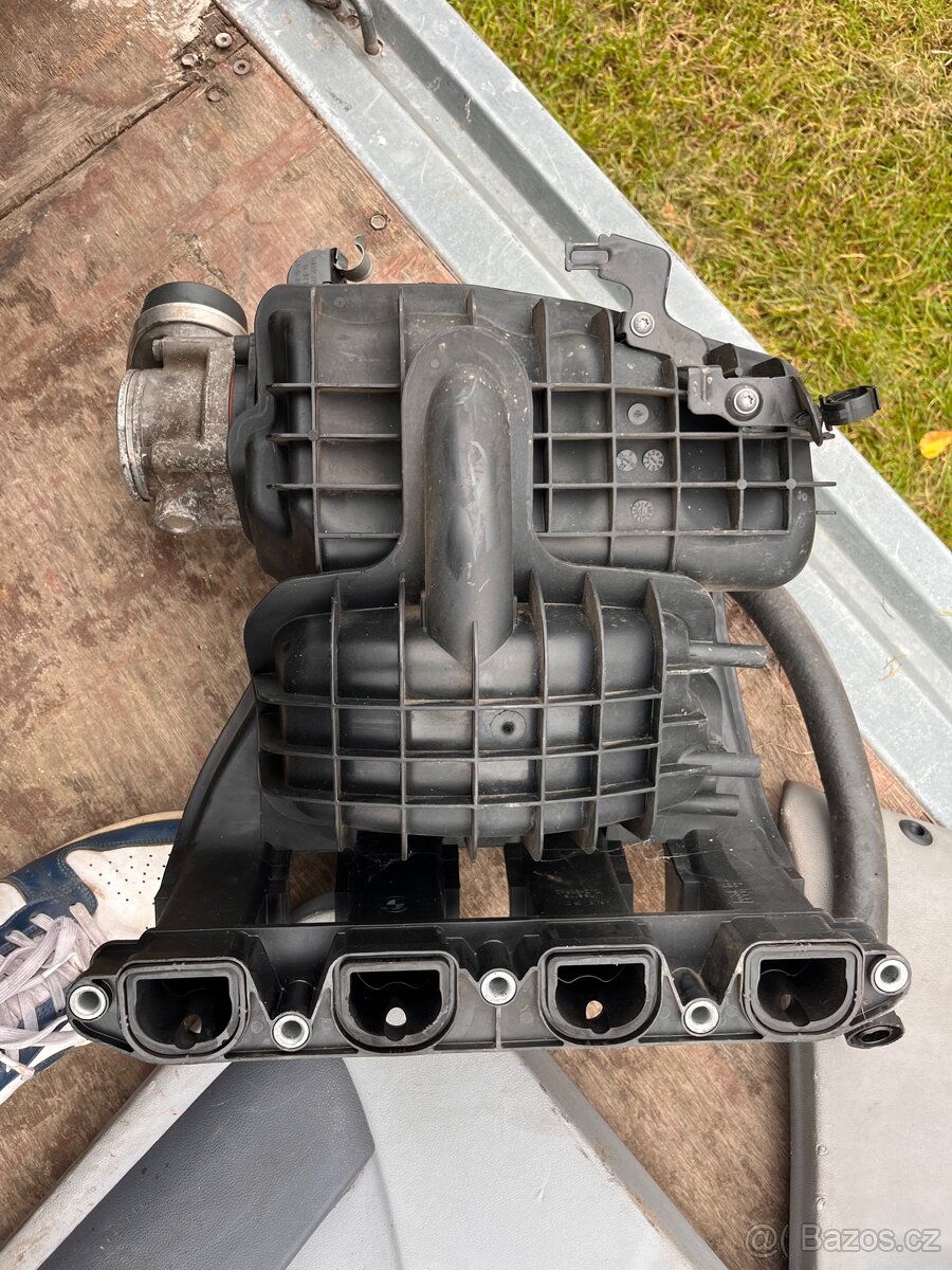 díly BMW E87 116i - 12