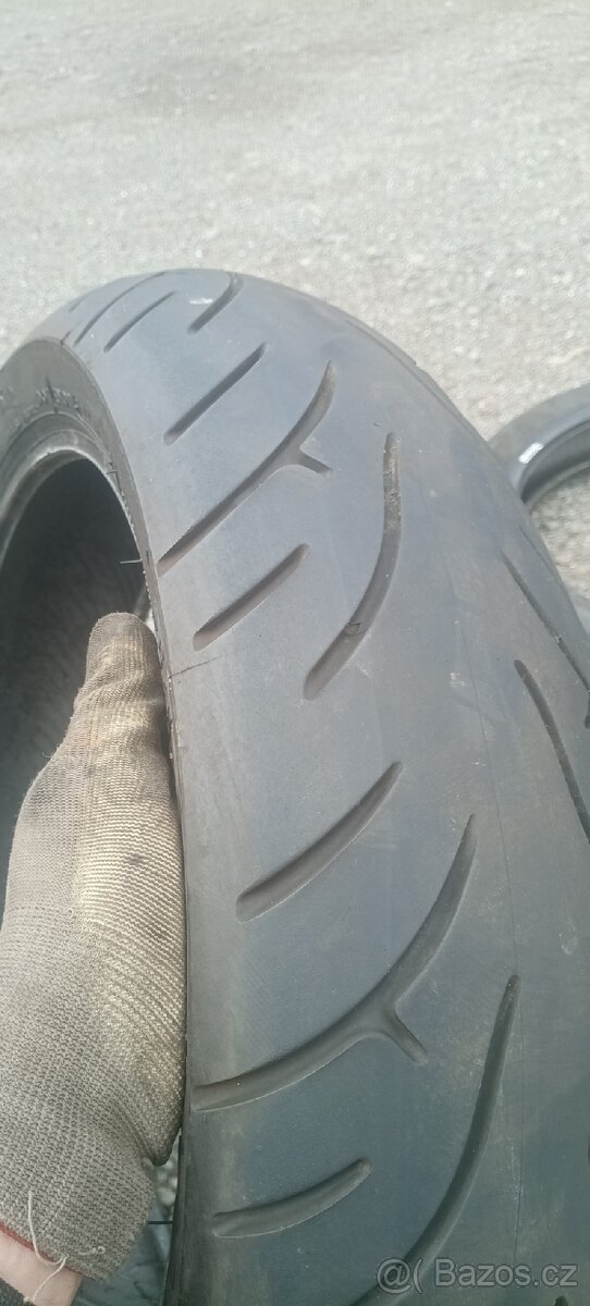 Pneumatiky na motocykl - 12