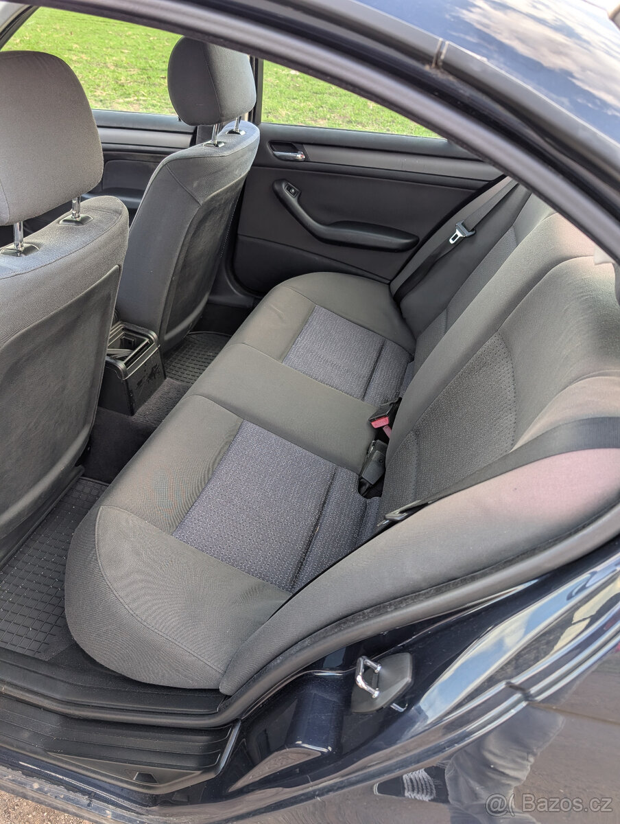 BMW E46 320d 110 kW, STK do 09/2027 - 12