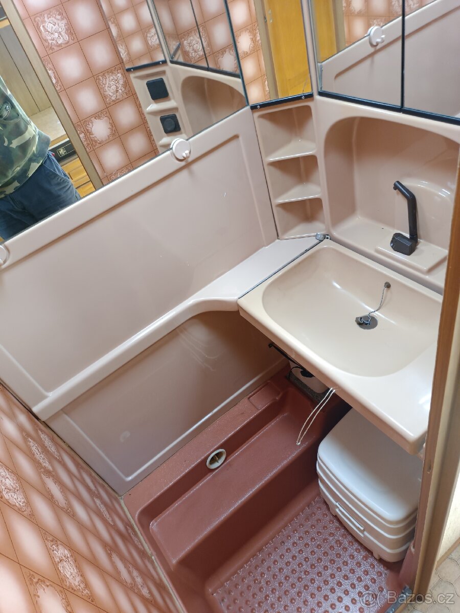 Knaus 550 - 12