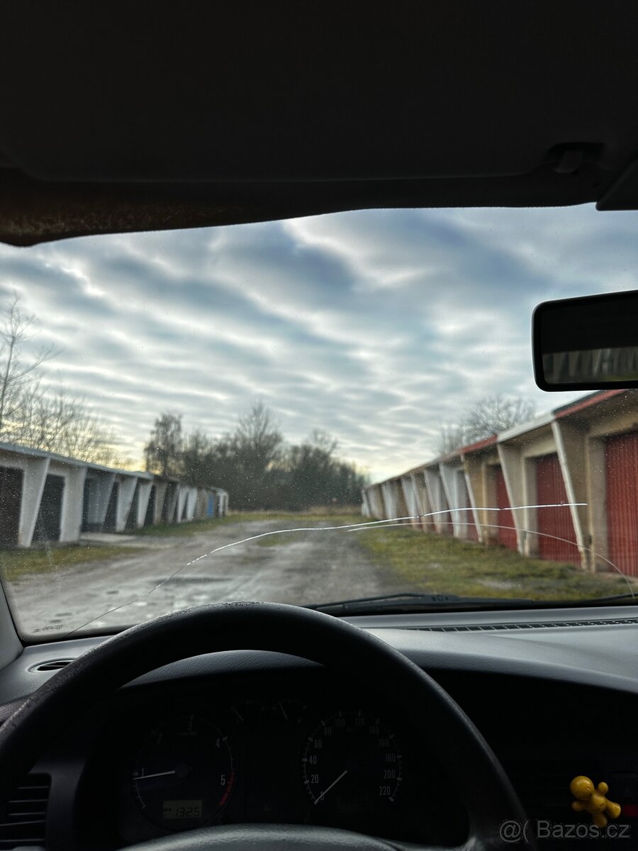 Škoda Octavia 1.9 TDI 66kw - 12