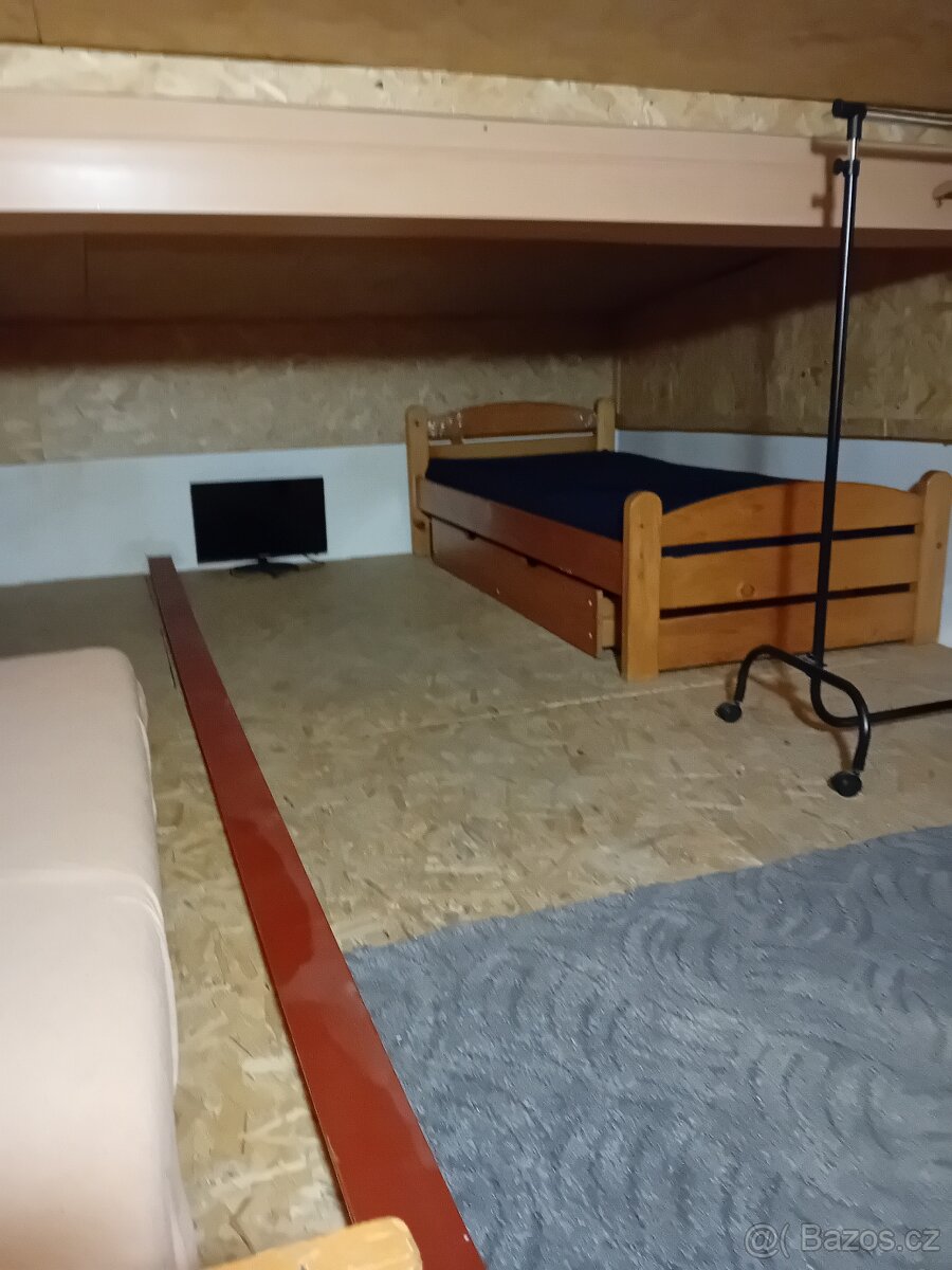 Podnájem malého domku - 12