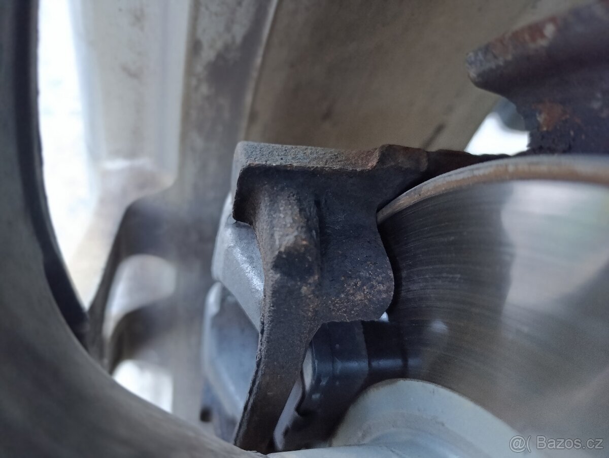 Alfa Romeo Mito 1.6 JTDm 88kw 2009 nová STK - 12