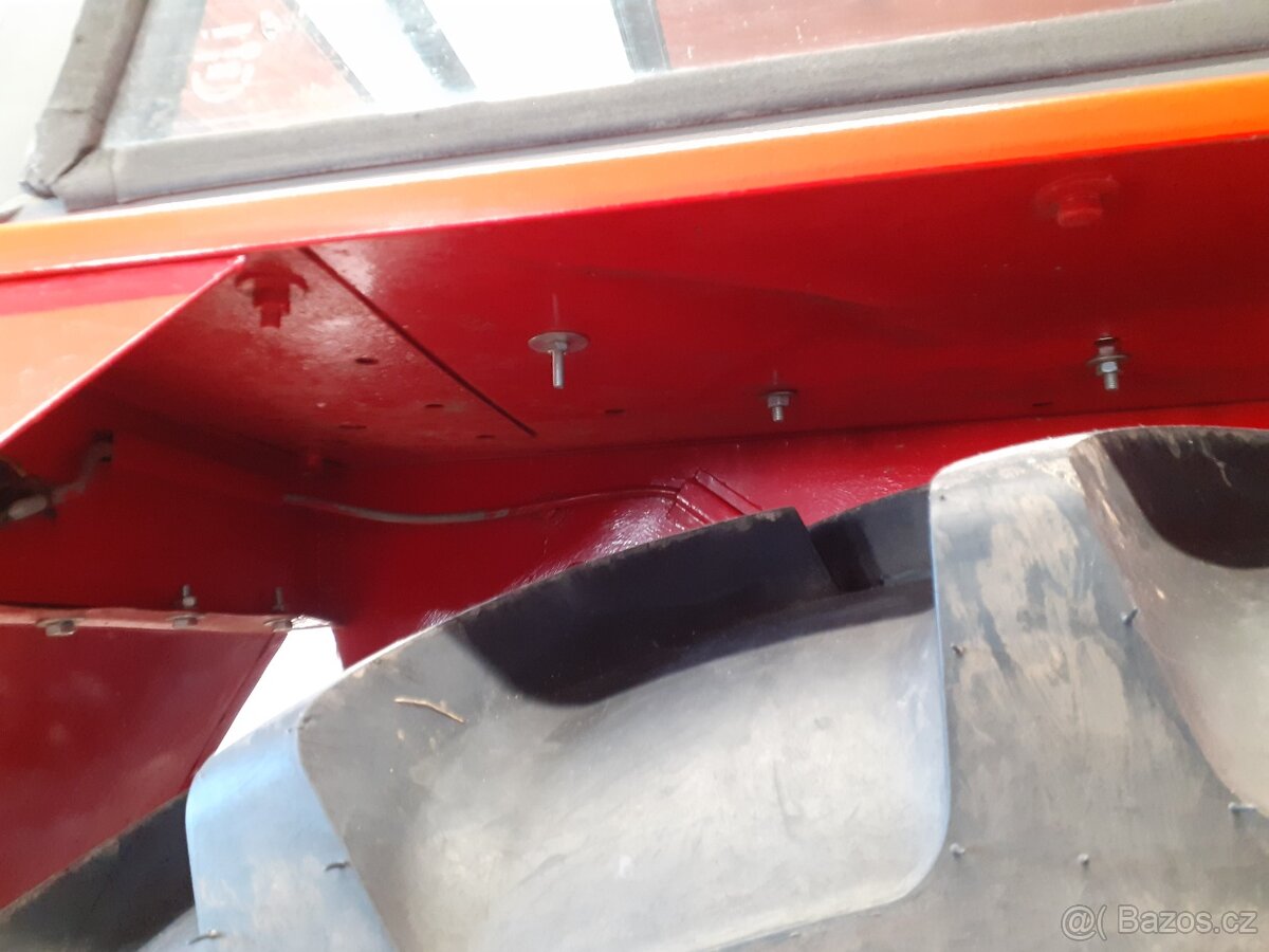 Prodám kolový traktor Zetor 7245 - 12