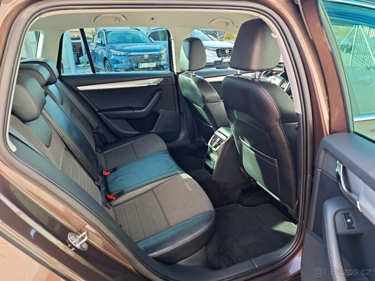 Škoda Octavia 1.4 TSi Elegance NAVI DSG - 12