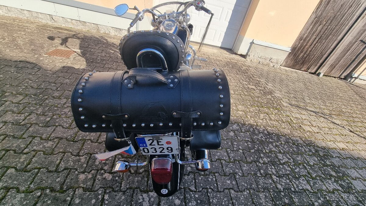 YAMAHA Wildstar 1600 - 12