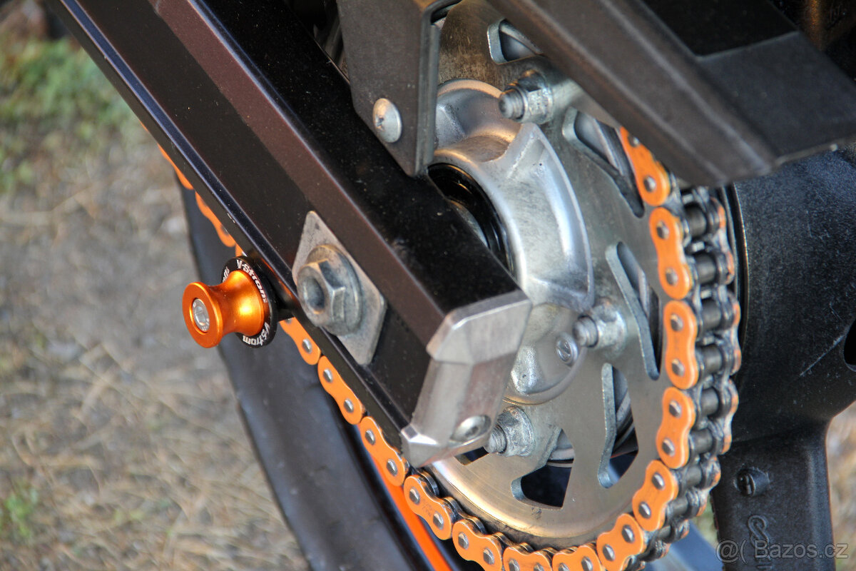 Prodám motocykl SUZUKI DL 650 V-Strom K8 r.v.2008 - 12