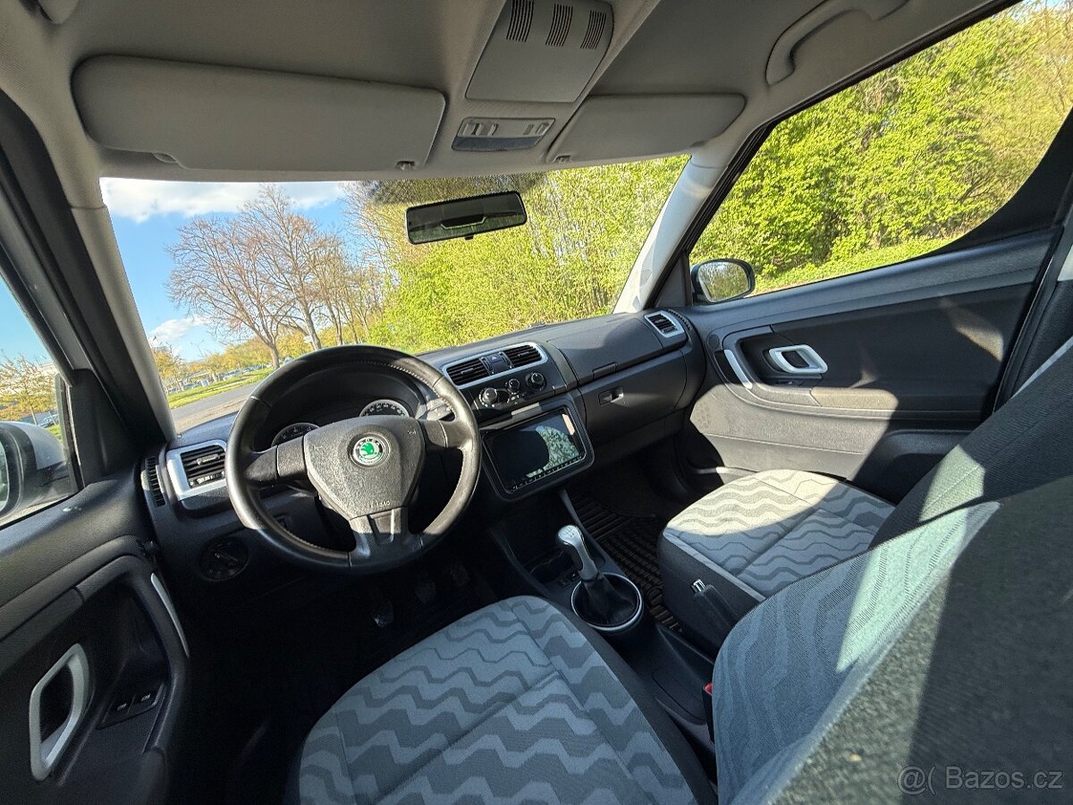 Škoda Roomster - 12