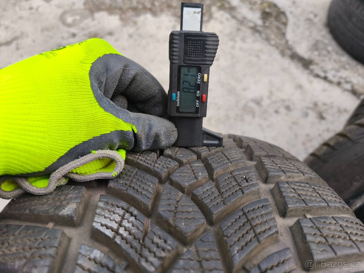 18" zimní alu Ford / Volvo + Goodyear 235/50R18 8mm - 12