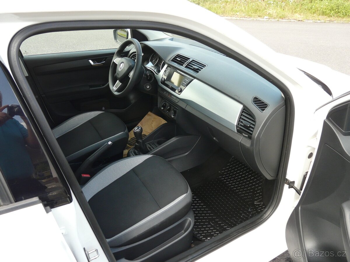 Škoda Fabia lll. kombi 1.2 TSi-66kw, r. 2015, TOP stav - 12