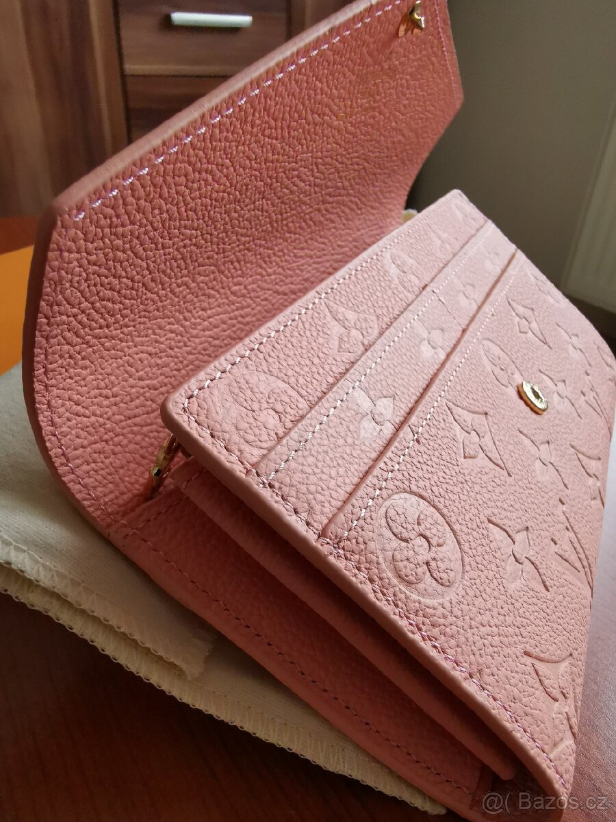 Dámská kožená peněženka - 12