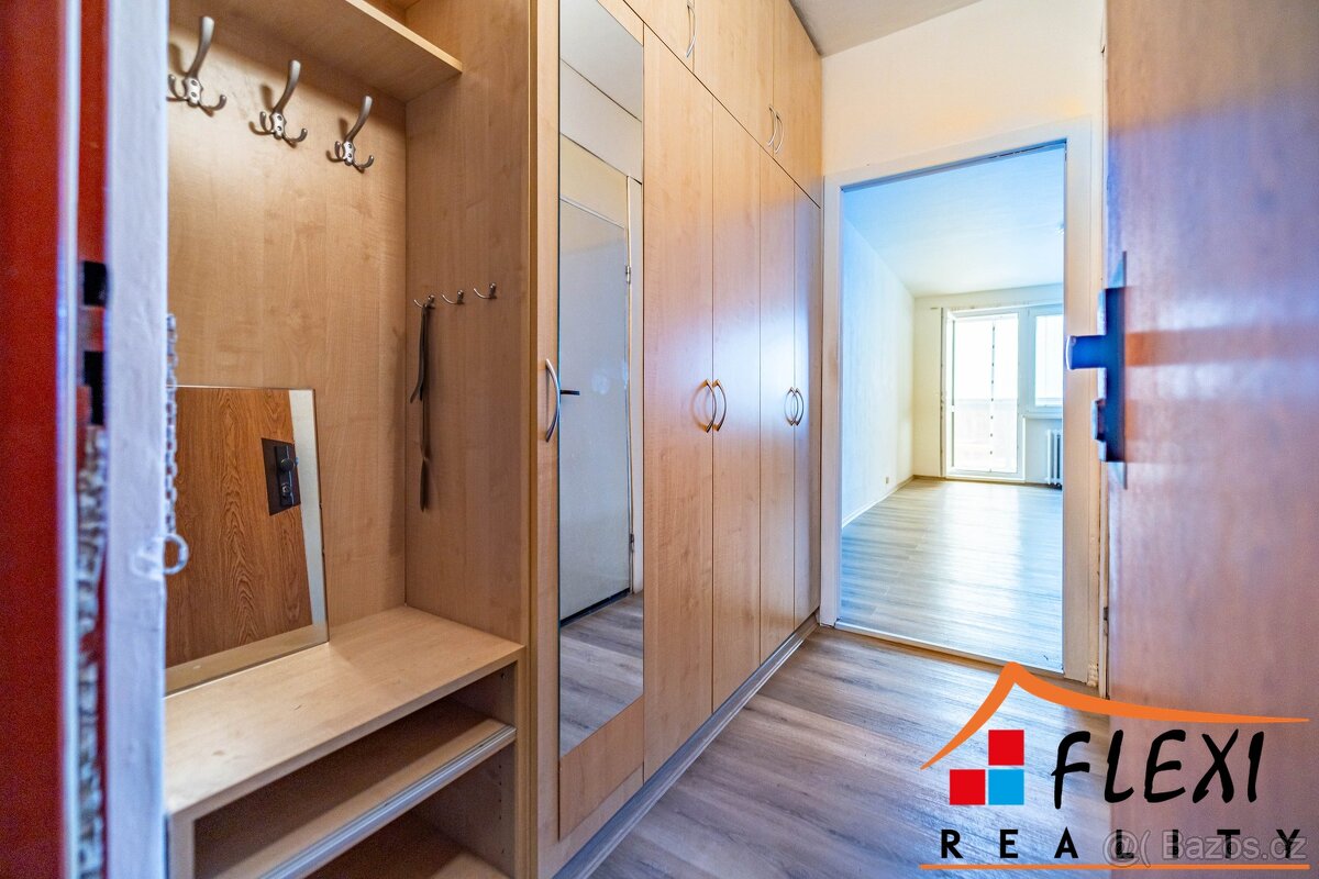 Prodej bytu 1+kk se zasklenou lodžií, dr.vl., 31 m², Orlová - 12