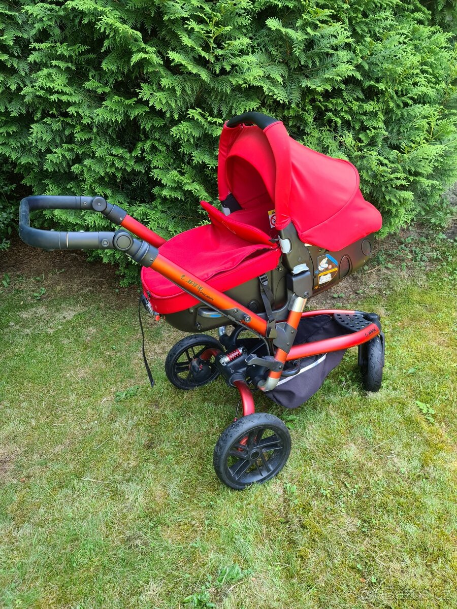 kočárek Jané Trider Formula Matrix Light 2 - 12
