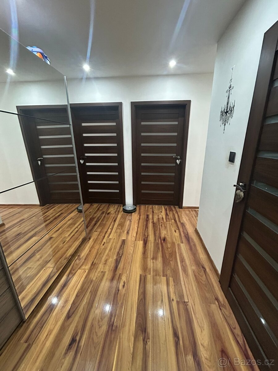 Prodej bytu 3+1 DV, ul. SNP, Jirkov - 12