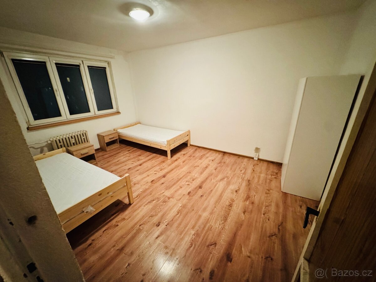 Nabízím pronájem bytu 2+1 Kadaň kompletně vybavený - 12