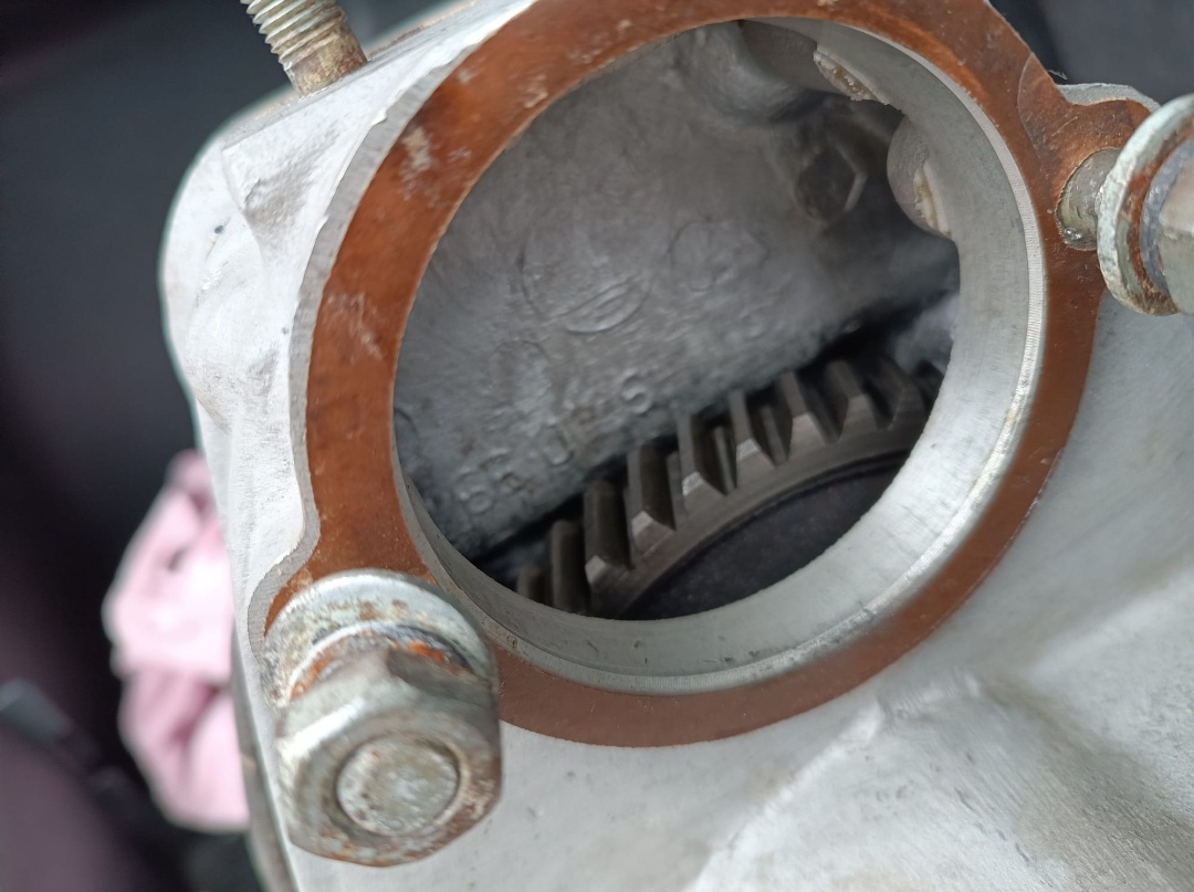 Originální nové motory z vojenského depozitu Dněpr K750 - 12