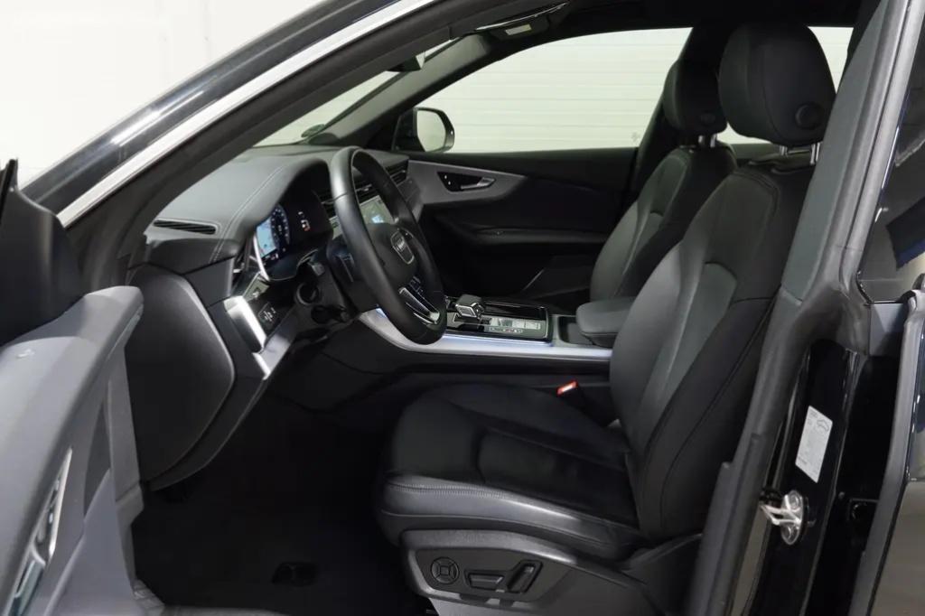 Audi Q8, 55 TFSI,ČR,DPH,ZÁRUKA 2028 - 12