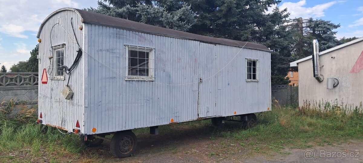 Maringotka , suchá, k renovaci - 12