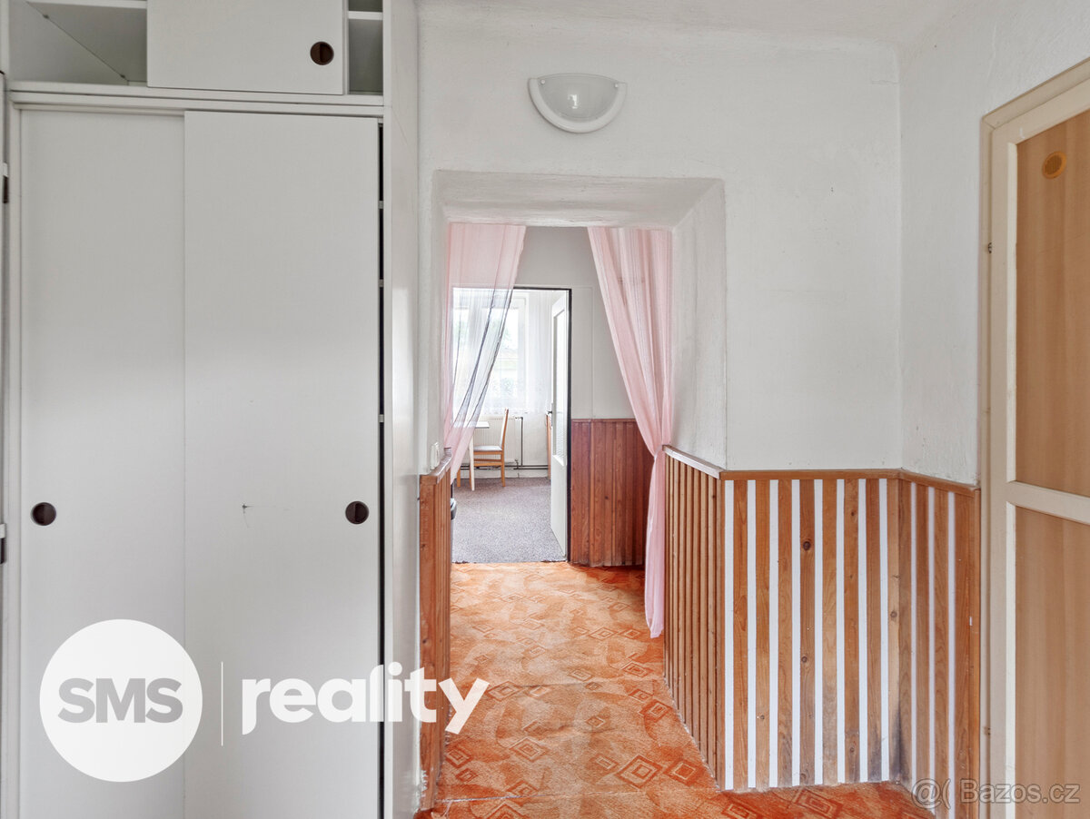 Rodinný dům se zahradou v Předíně u Třebíče - 12