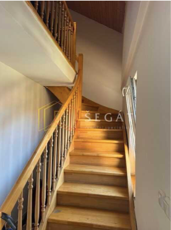 Prodej RD v Komni - 12