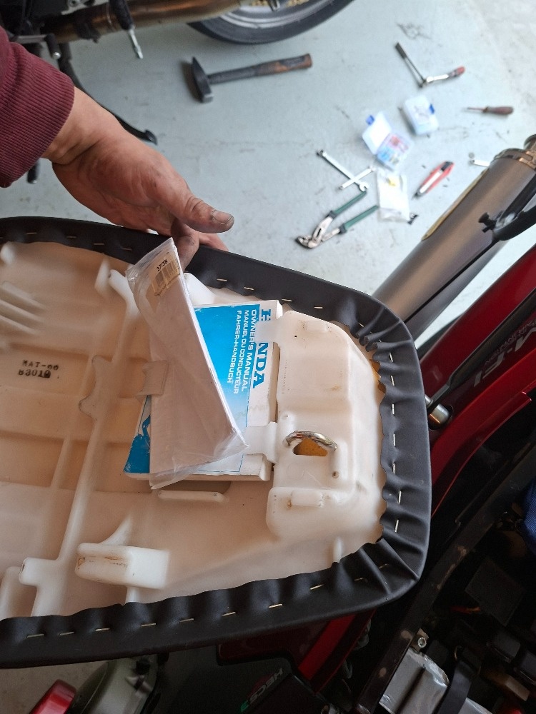 Prodej CBR 1100 XX - 12